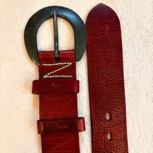 Paul Smith Deep Red Leather Wide Belt with Dark Metal Round Buckle Sz 32